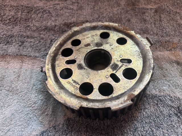 bontott AUDI A4 B7 Vezérműkerék