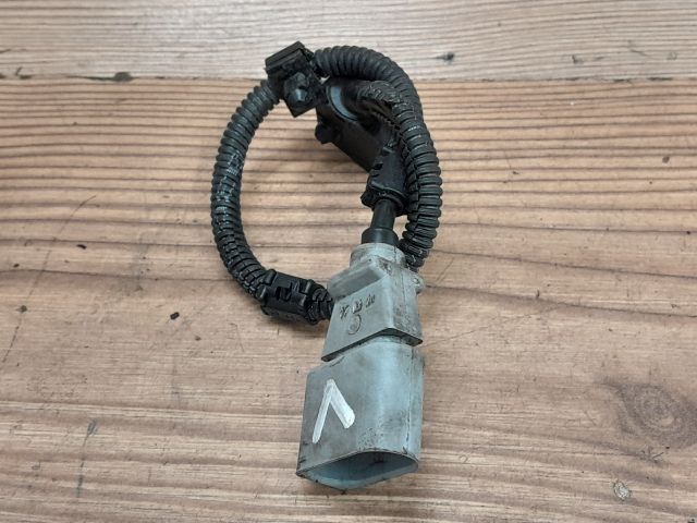 bontott AUDI A4 B7 Vezérműtengely Fordulatszám Jeladó