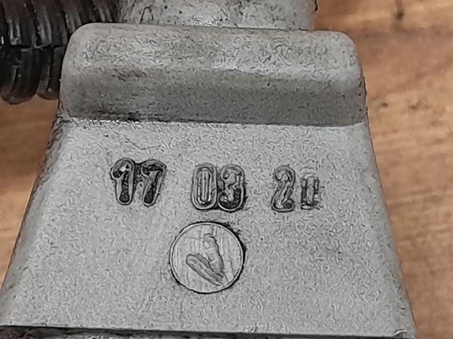 bontott AUDI A4 B7 Vezérműtengely Fordulatszám Jeladó