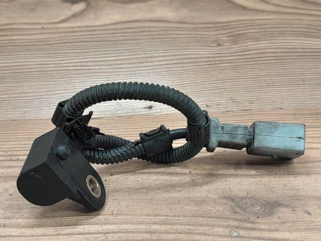 bontott AUDI A4 B7 Vezérműtengely Fordulatszám Jeladó