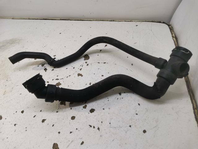 bontott AUDI A4 B7 Vízcső