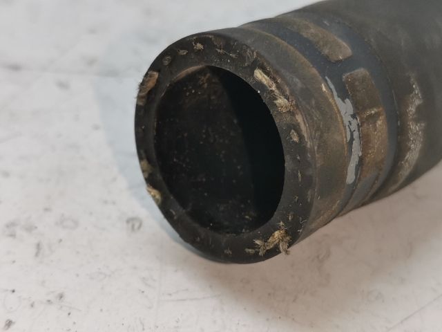 bontott AUDI A4 B7 Vízcső