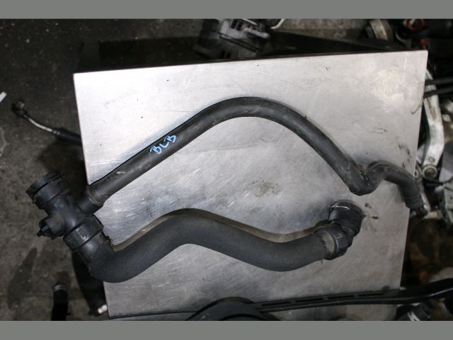 bontott AUDI A4 B7 Vízcső