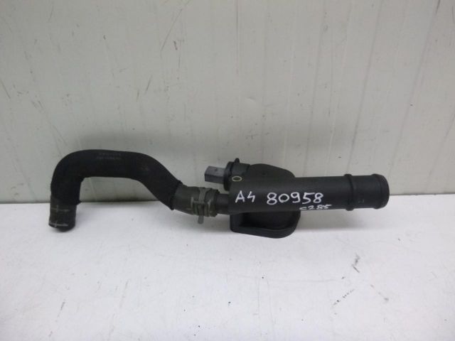 bontott AUDI A4 B7 Vízcső