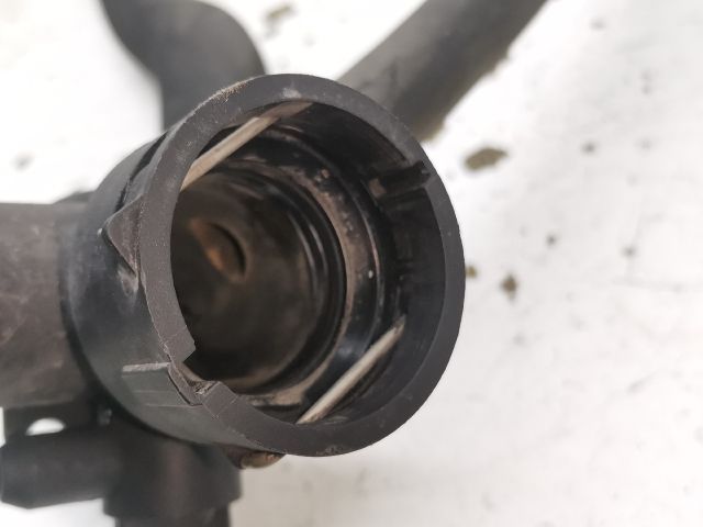 bontott AUDI A4 B7 Vízcső