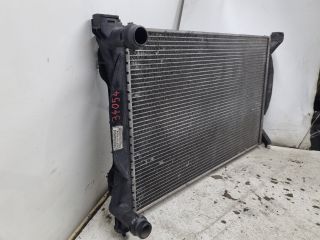 bontott AUDI A4 B7 Vízhűtő Radiátor (Klímás)