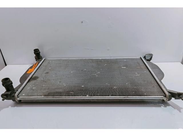 bontott AUDI A4 B7 Vízhűtő Radiátor (Klímás)