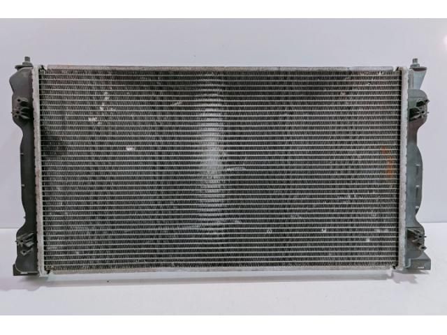 bontott AUDI A4 B7 Vízhűtő Radiátor (Klímás)