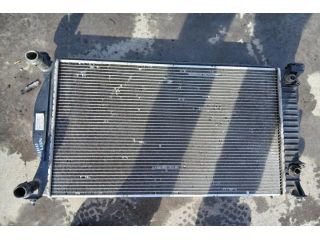 bontott AUDI A4 B7 Vízhűtő Radiátor (Klímás)