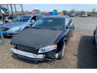 bontott AUDI A4 B7 Vízhűtő Radiátor (Klímás)