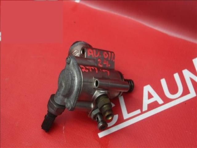 bontott AUDI A4 B7 Adagoló