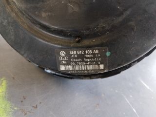 bontott AUDI A4 B7 Fékrásegítő