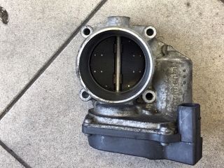 bontott AUDI A4 B7 Fojtószelep (Elektromos)