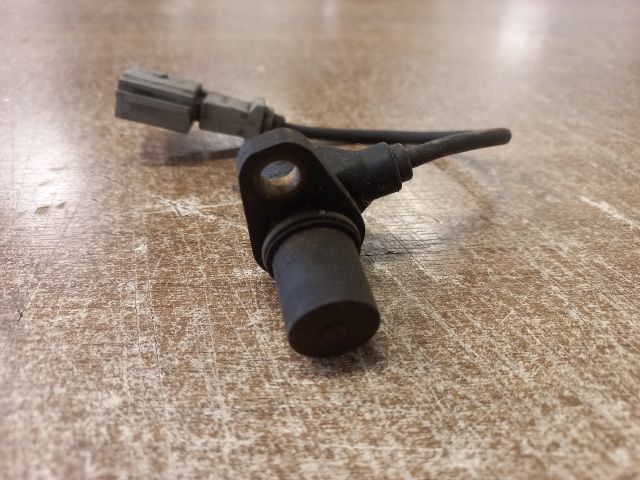 bontott AUDI A4 B7 Főtengely Fordulatszám Jeladó