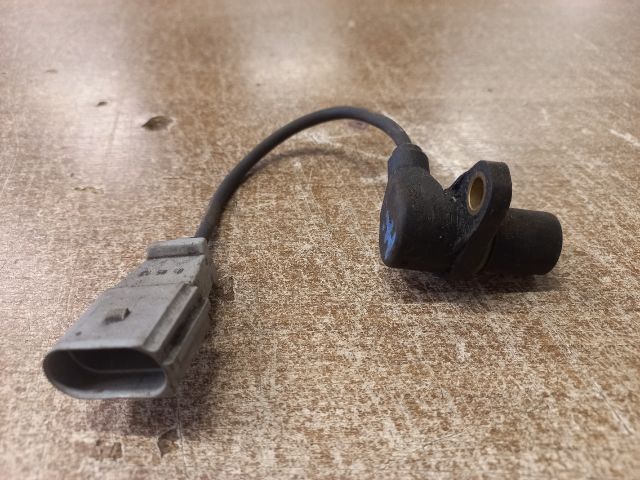 bontott AUDI A4 B7 Főtengely Fordulatszám Jeladó