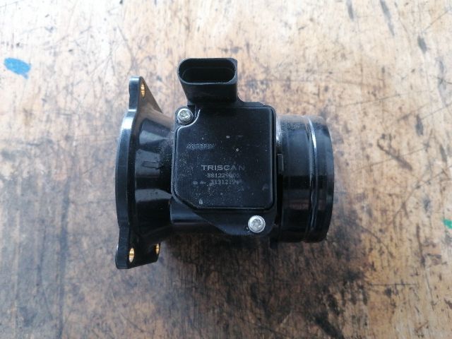 bontott AUDI A4 B7 Légtömegmérő