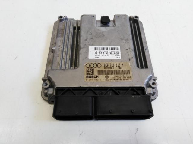 bontott AUDI A4 B7 Motorvezérlő