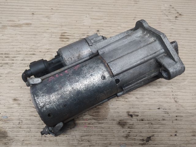 bontott AUDI A4 B7 Önindító