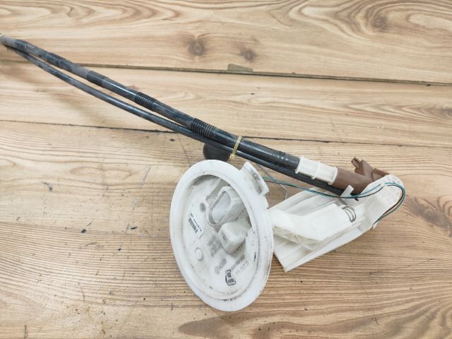 bontott AUDI A4 B7 Üzemanyagszint Jeladó