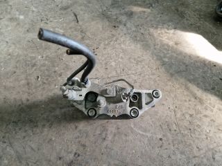 bontott AUDI A4 B7 Bal első Féknyereg Munkahengerrel