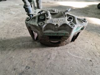 bontott AUDI A4 B7 Bal első Féknyereg Munkahengerrel