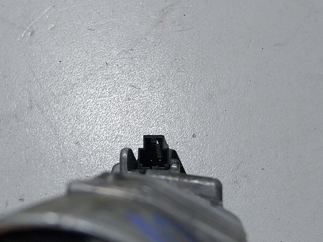 bontott AUDI A4 B7 Gyújtáskapcsoló Házzal