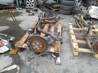 bontott AUDI A4 B7 Hátsó Bölcső