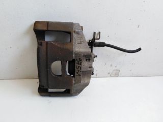 bontott AUDI A4 B7 Jobb első Féknyereg Munkahengerrel