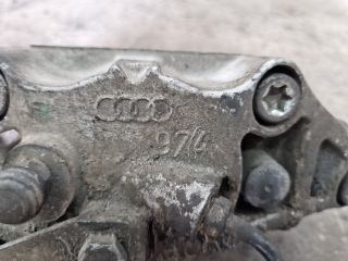 bontott AUDI A4 B7 Jobb első Féknyereg Munkahengerrel