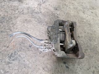 bontott AUDI A4 B7 Jobb első Féknyereg Munkahengerrel