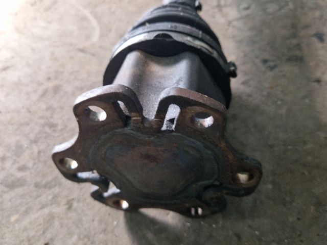 bontott AUDI A4 B7 Jobb Féltengely