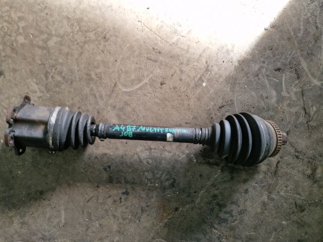 bontott AUDI A4 B7 Jobb Féltengely