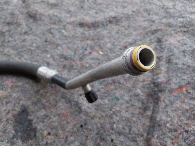 bontott AUDI A4 B7 Klíma Cső