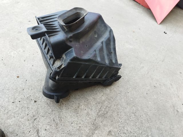 bontott AUDI A4 B7 Légszűrő Ház