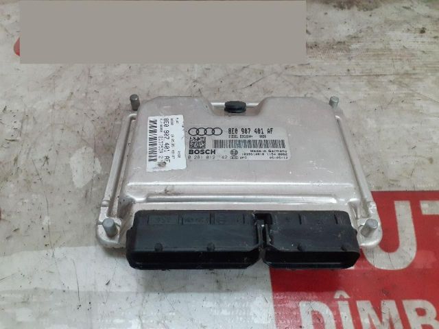 bontott AUDI A4 B7 Motorvezérlő