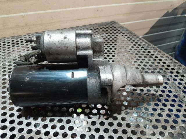 bontott AUDI A4 B7 Önindító