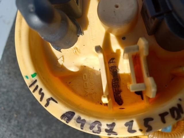 bontott AUDI A4 B7 Üzemanyag Szivattyú