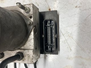 bontott AUDI A4 B7 ABS Kocka