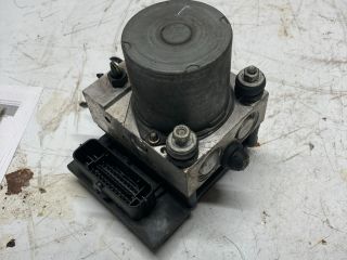 bontott AUDI A4 B7 ABS Kocka