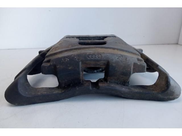bontott AUDI A4 B7 Bal első Féknyereg Munkahengerrel
