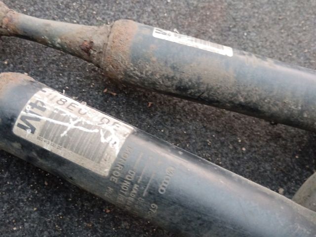 bontott AUDI A4 B7 Első Lengéscsillapító Pár