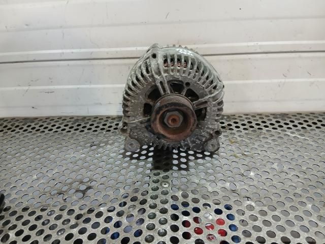 bontott AUDI A4 B7 Generátor