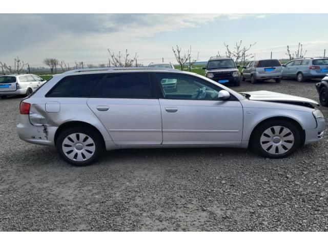 bontott AUDI A4 B7 Homlokfal (Üres lemez)