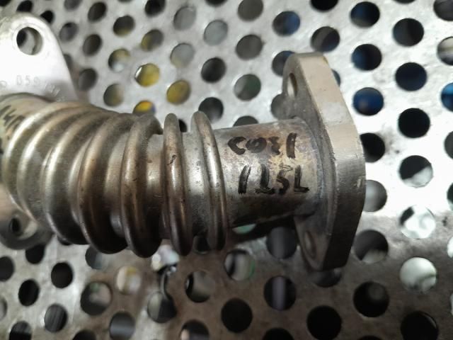 bontott AUDI A4 B7 Kartergázcső