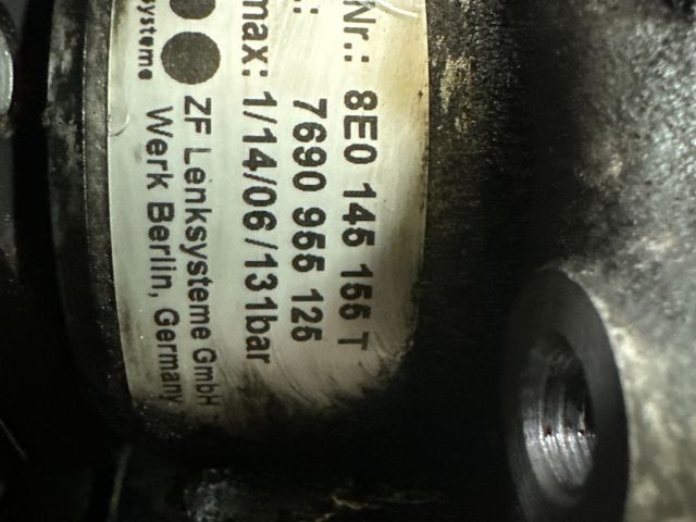 bontott AUDI A4 B7 Kormányszervó Motor (Hidraulikus)