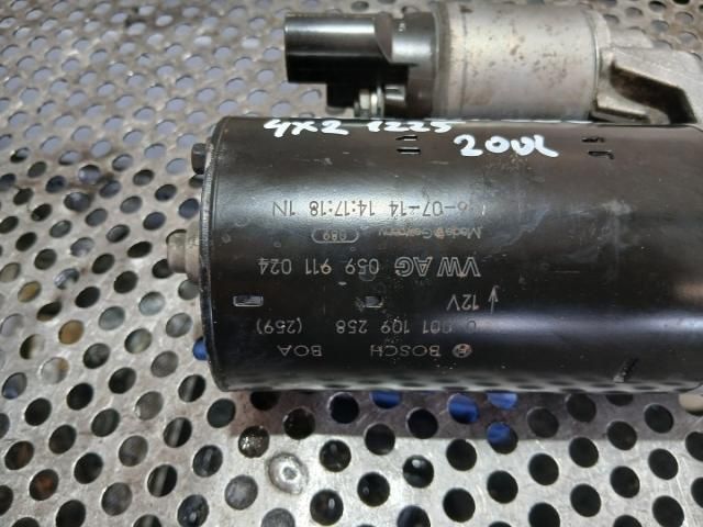 bontott AUDI A4 B7 Önindító