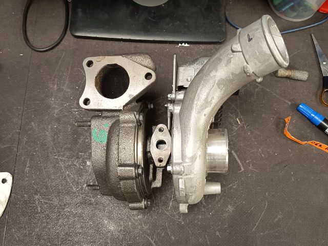 bontott AUDI A4 B7 Turbó