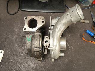 bontott AUDI A4 B7 Turbó