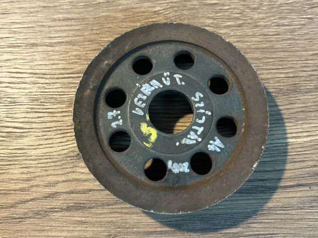 bontott AUDI A4 B7 Vezérműkerék