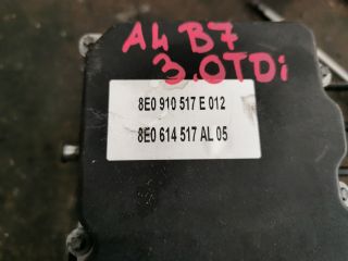 bontott AUDI A4 B7 ABS Kocka